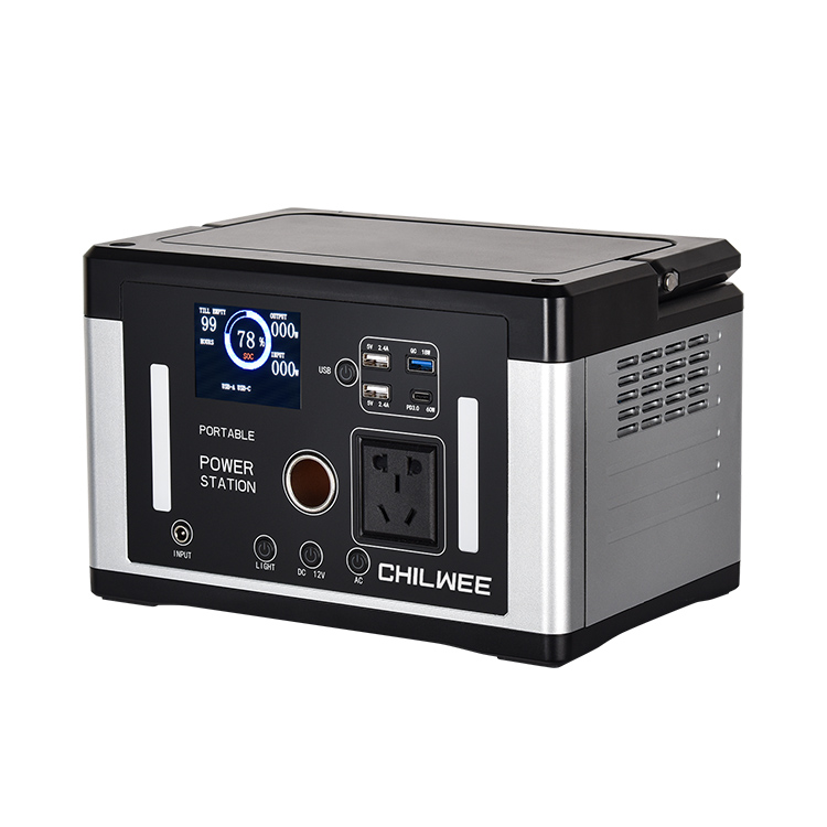 700W Smart Portable Power Station zum Aufladen der Beleuchtung